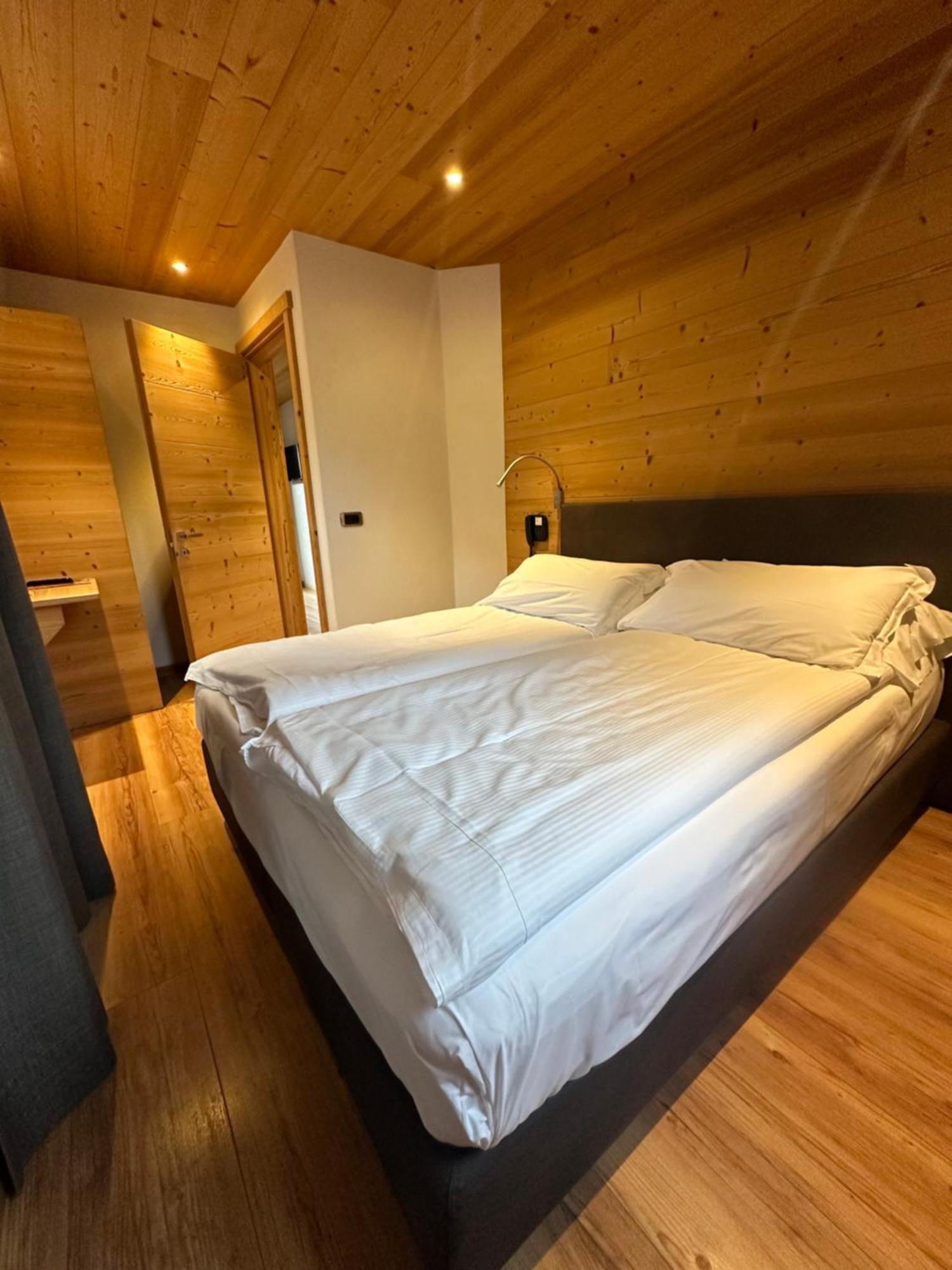 Alpen Hotel Chalet Pradelle Exteriör bild