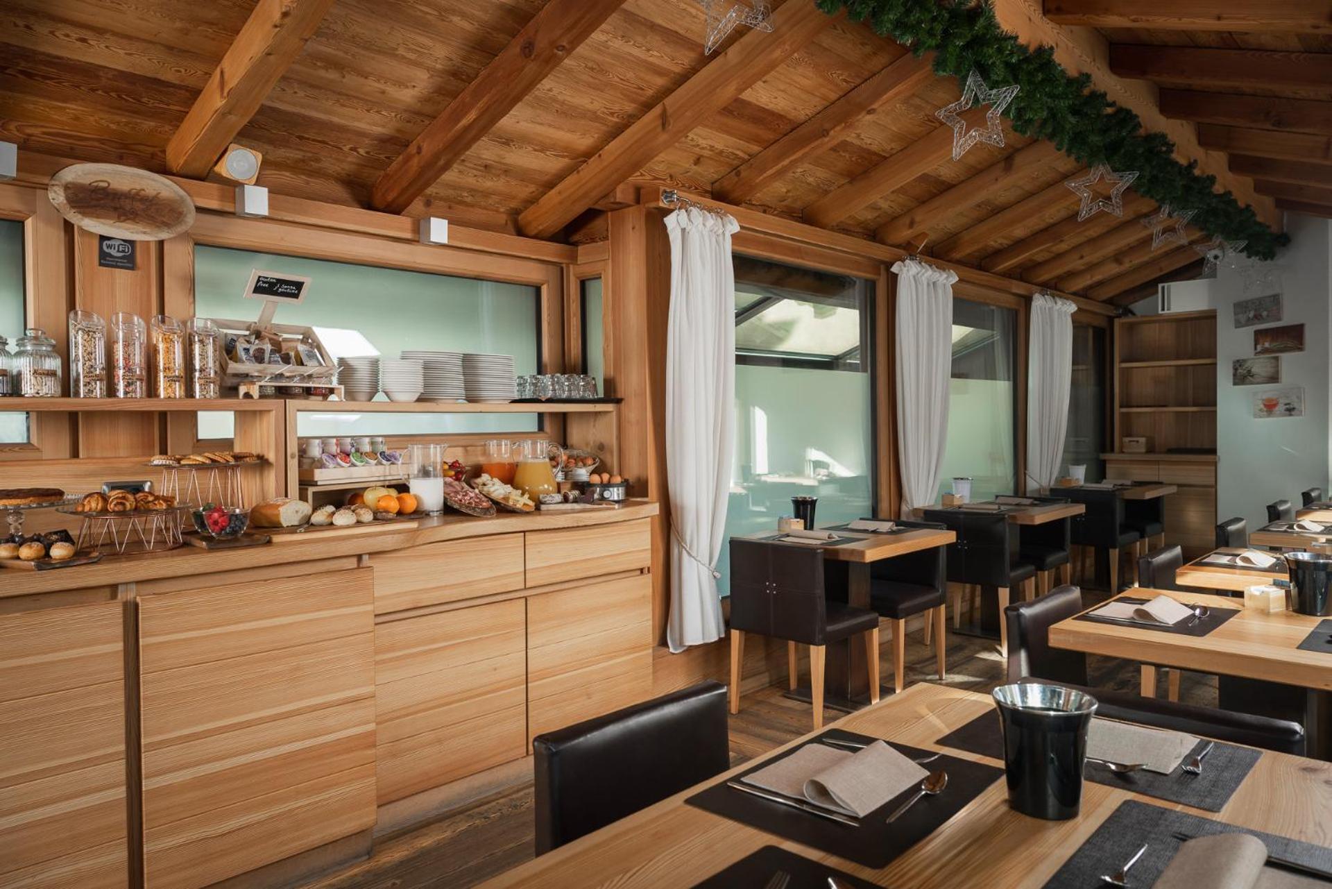 Alpen Hotel Chalet Pradelle Exteriör bild